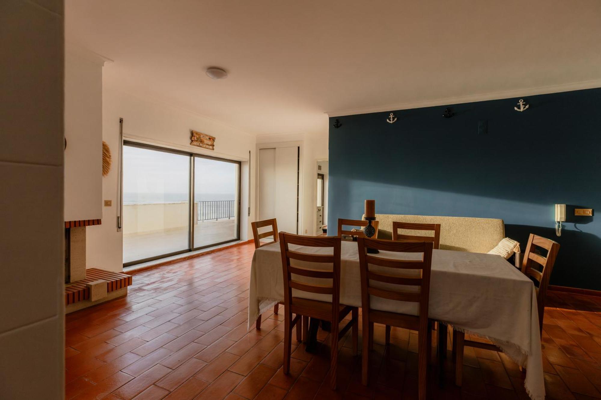 Apartment Blue *