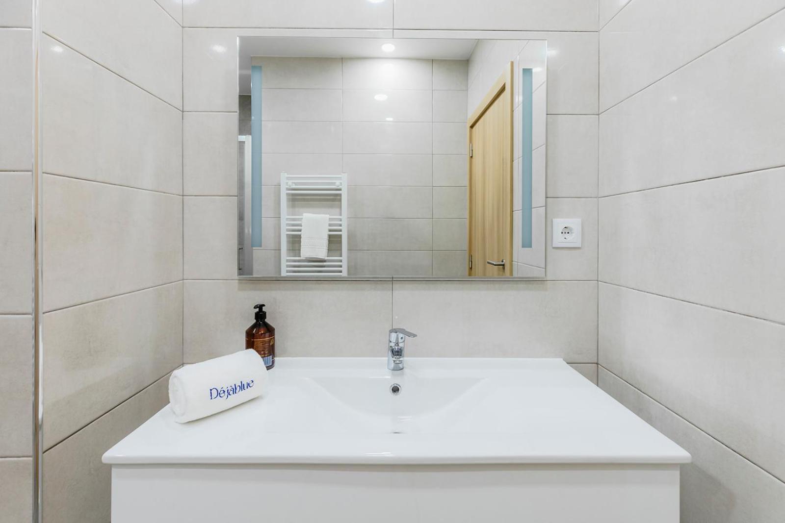 Apartment Blue *
